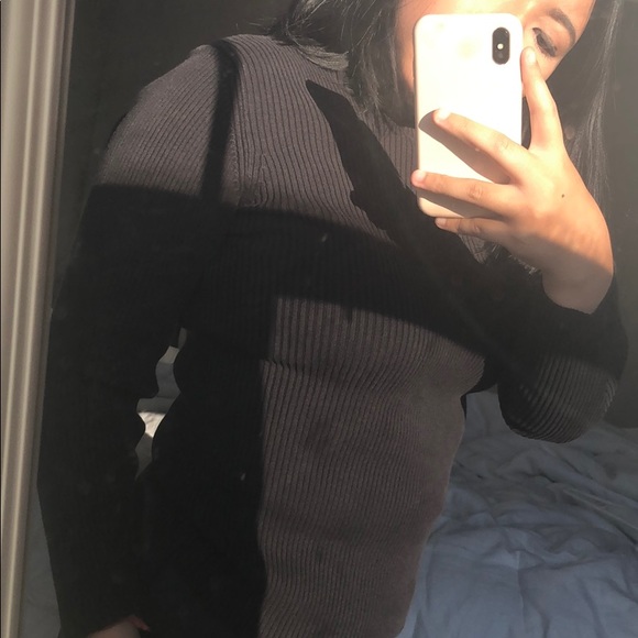 Cute turtle neck shirt! - Picture 2 of 4